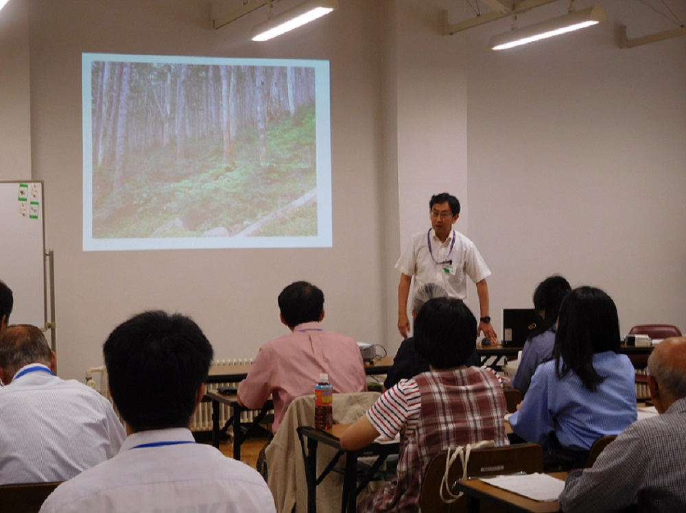 ぐんま環境学校(エコカレッジ)第3回目 講義「森林ボランティアについて」の画像
